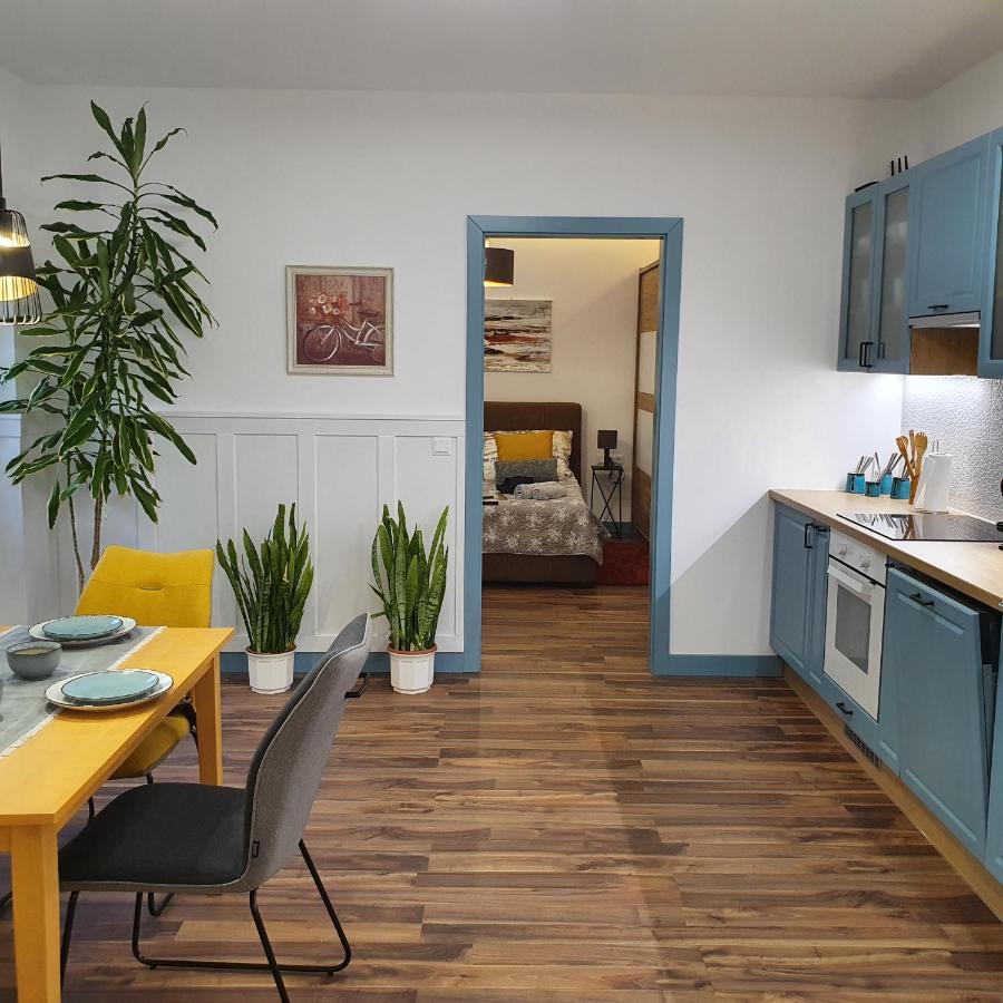 Jegmadar Apartman Debrecen Exterior photo